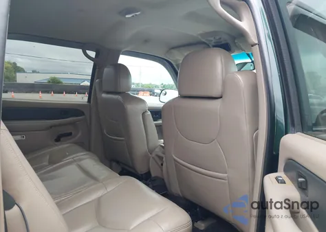 2002 Chevrolet Avalanche 1500 from USA, damaged, VIN 3GNEC13T22G279336